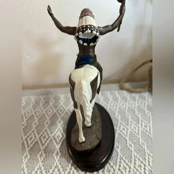 Deliverance Chuck Ren The Hamilton Collection, Bronze Statue 1993. Warrior. - Picture 3 of 9